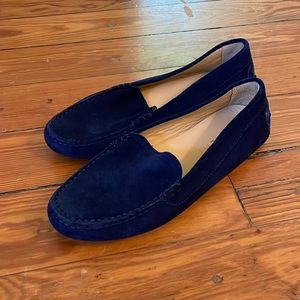 M. Gemi The Felipe driving moccasin